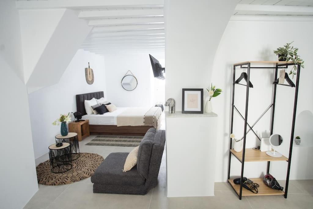 Oculus Mykonos I *